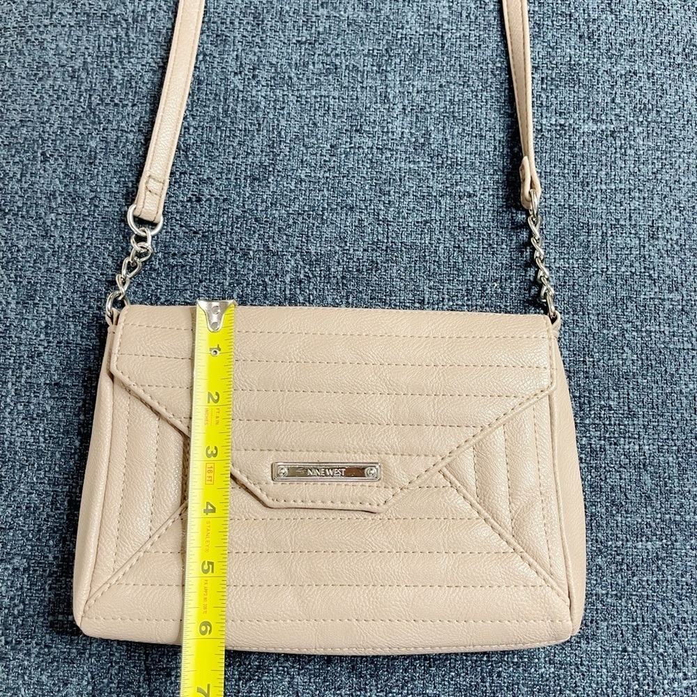 NINE WEST dusty pink quilted crossbody - Picture 3 of 9